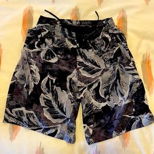 Lululemon Mens Shorts Large